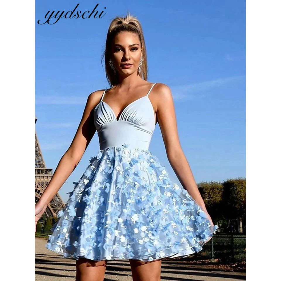 

2025 Sweet Blue Sexy V-Neck Flowers Elegant Homecoming Dress Spaghetti Strap Backless Short Cocktail Party Prom Gown