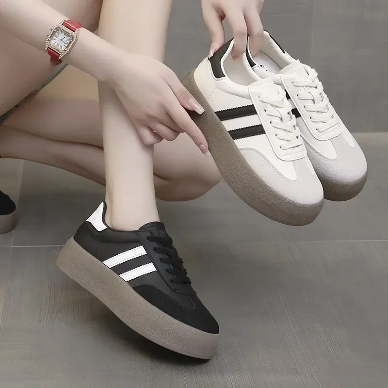 Sepatu Sneakers kulit wanita, sepatu vulkanisir ringan untuk wanita kanvas ujung bulat kasual olahraga Platform Sneakers Zapatos Mujer