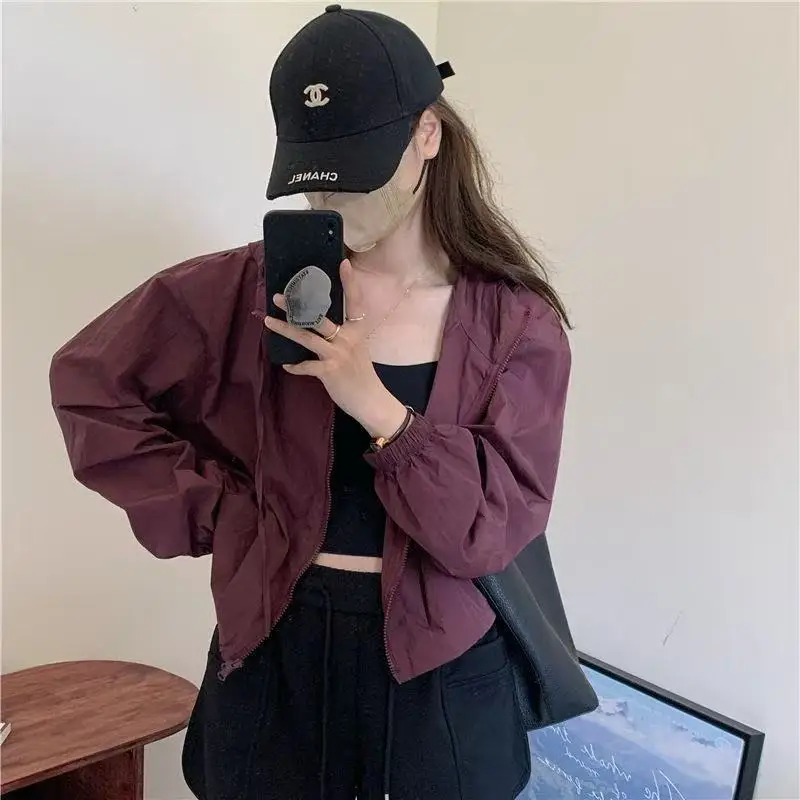 سترة عمال بنمط أمريكي حلو ورائع للنساء، ملابس جديدة خفيفة الوزن للحماية من الشمس في الهواء الطلق، سترة قصيرة بغطاء للرأس #1