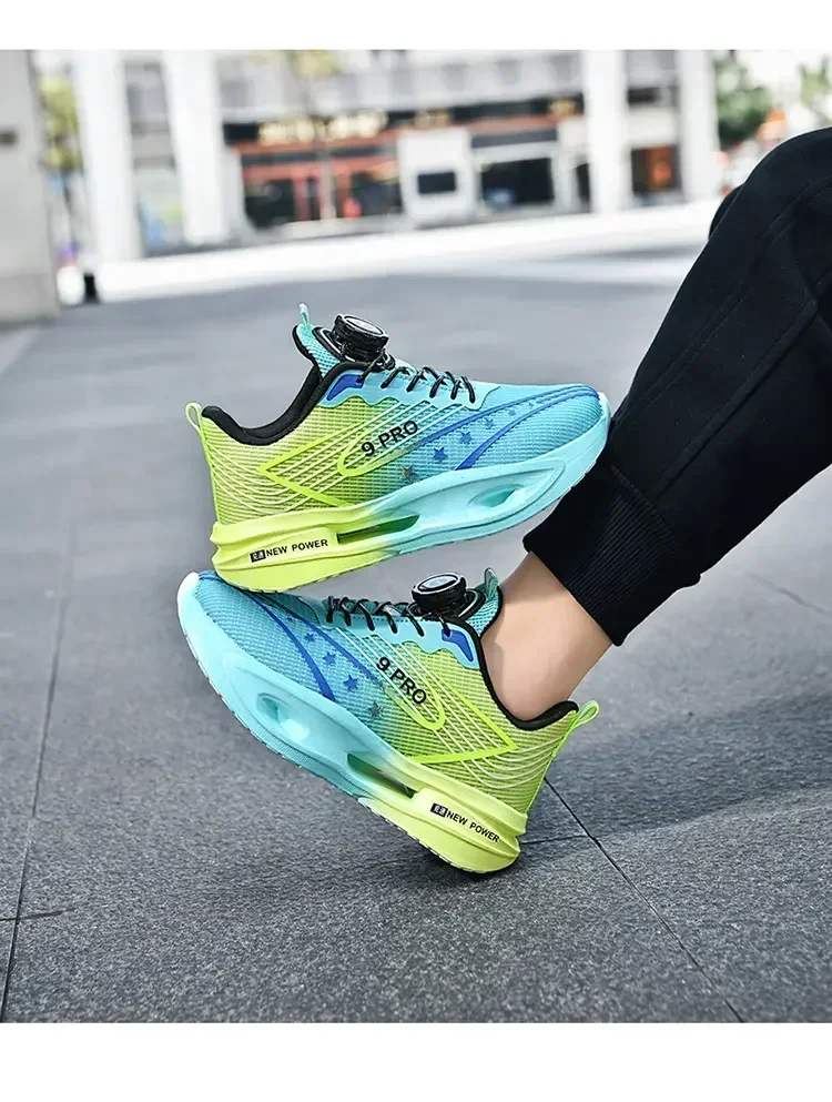 

2025 Children's Sneakers Boys Lightweight Breathable Sport Running Shoes Girls Soft Bottom Casual Shoes Student Shoes