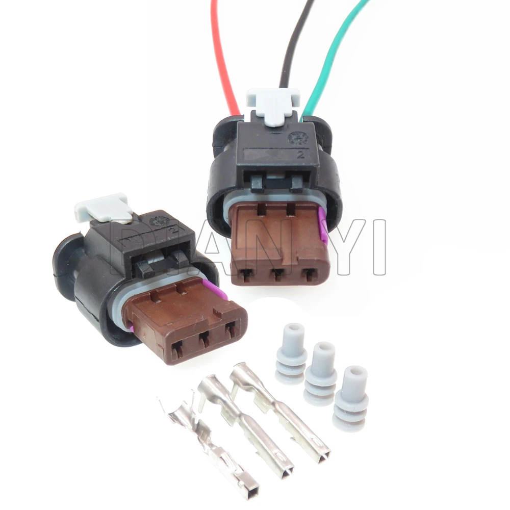 

1 Set 3 Way Starter Auto Plug For VW Audi Land Rover 4F0 973 703 A 4F0973703A 4F0973703 Car Reversing Radar Wiring Cable Socket