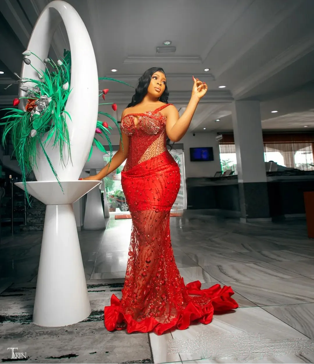 

Spaghetti Lace Up Back Crystal Party Dress Sexy Evening Dresses Sequin Mermaid Beads Plus Size Evening Gowns Long robe de soiree