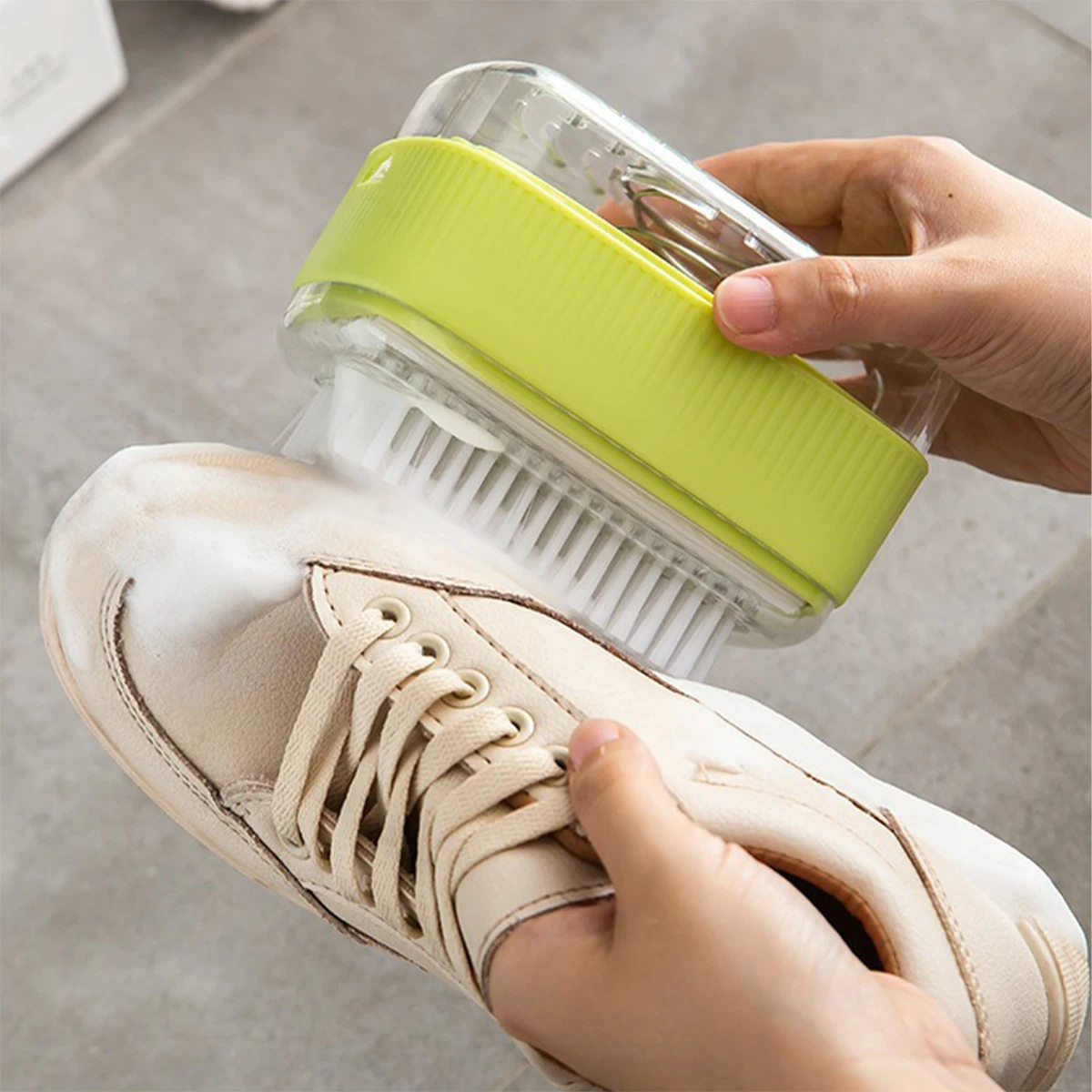 Multifunctional Soap Dish Portable Plastic Drum Soap Case With Laundry Brush Bathroom Shoes Cleaning Brush Household Storage