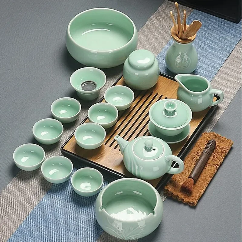 

Celadon Kungfu Tea Set Single Master Cup Teapot Cover Bowl Washing Six Gentleman Filter Fair Ashtray