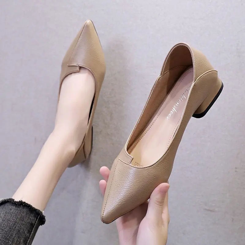 Women Leather Pumps Shoes Office Lady Med Square Heel Pointy Toe Slip on Work Shoes Classic Heel 4 Cm High Heels ShoesWomen