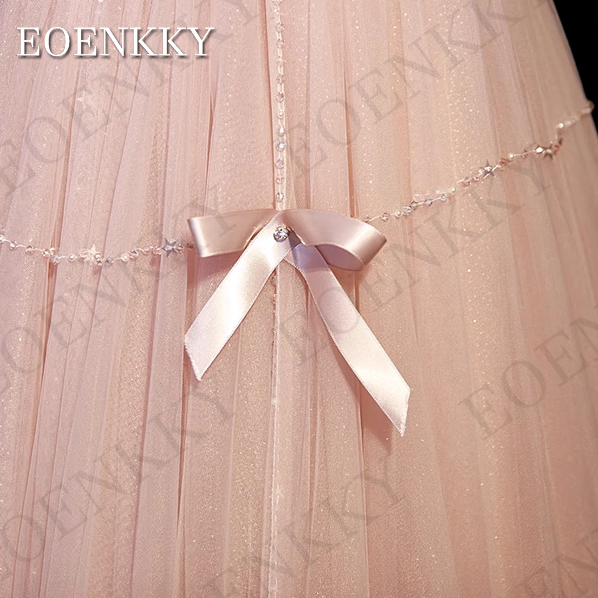 Robe de Bal de Princesse sans Bretelles en Tulle Ligne A, Tenue de Graduation avec Nministériels d Décoratif et Perles Robe de bal de fin d'année sans bretelles  Princesse A Line Tulle Bow Pearl Decoration Graduation D