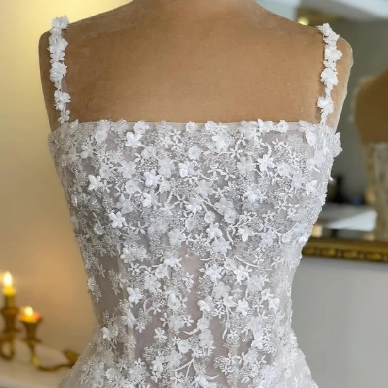 Simple White Sweetheart Ball Gown Sequin Flower Decal Wedding Dress With Decoration A-line Bridal Gowns Customized