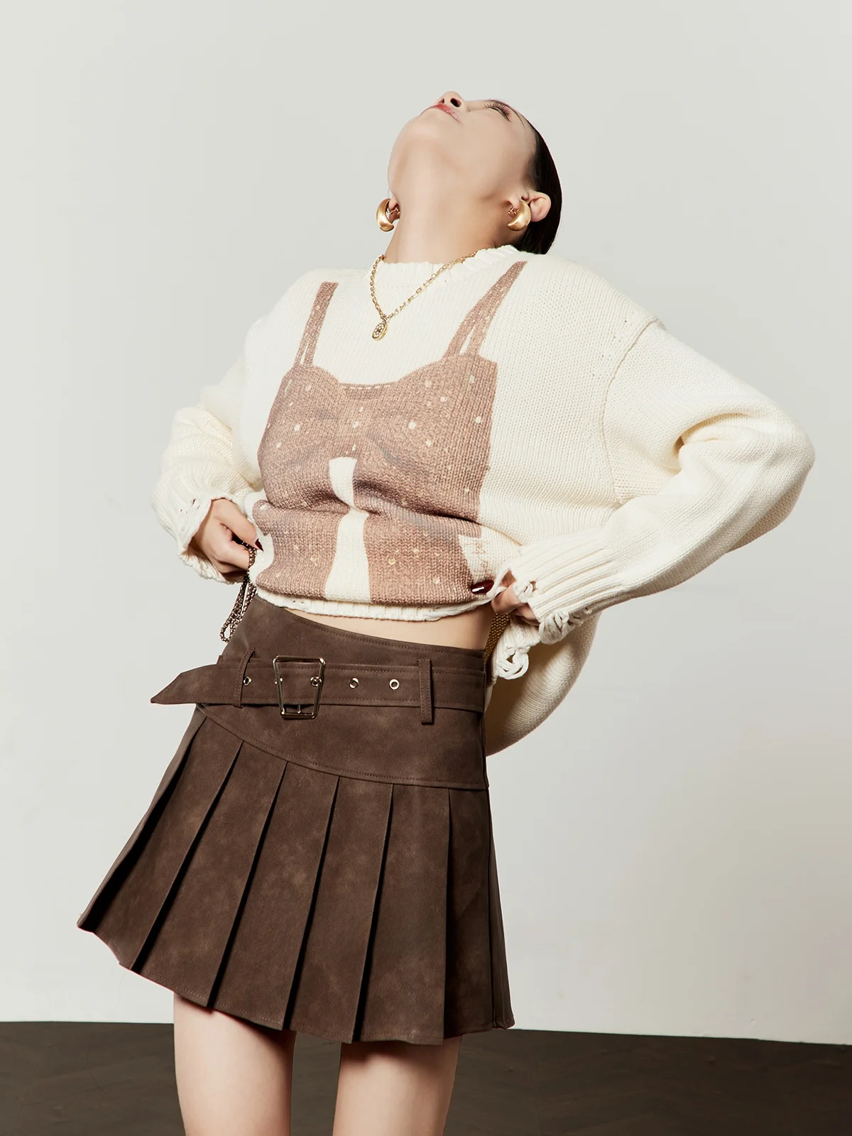 

Loose Casual round Ne White Sweater Women's Spring New Sle Soft Comfortable Knot Printed Soft Cotton Top