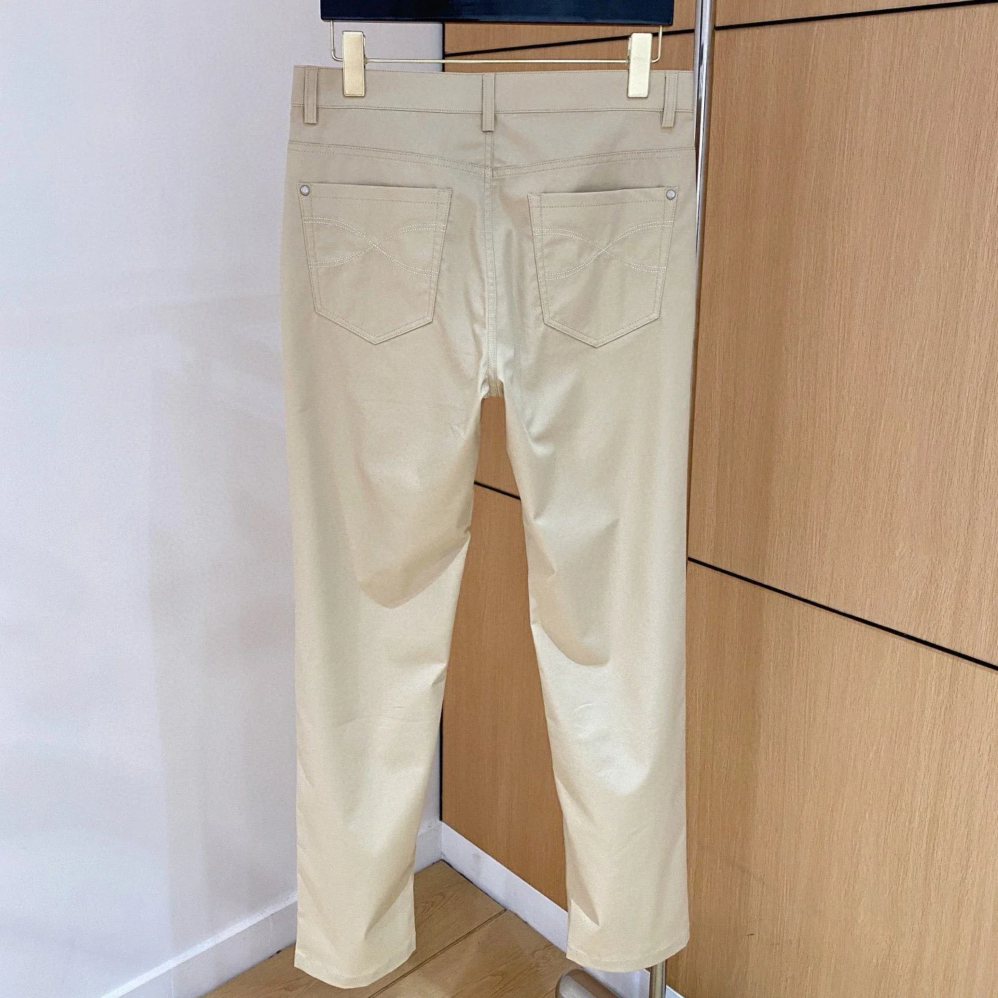 BC 25ss ريترو جينز رجالي مطرز بسيط