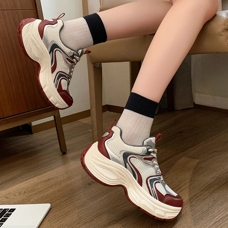 Women Vintage Sneakers Casual Outdoor Personalized Design Shoes Comfortable Lace Up Platform Running Sneakers Sports Shoes 35-40