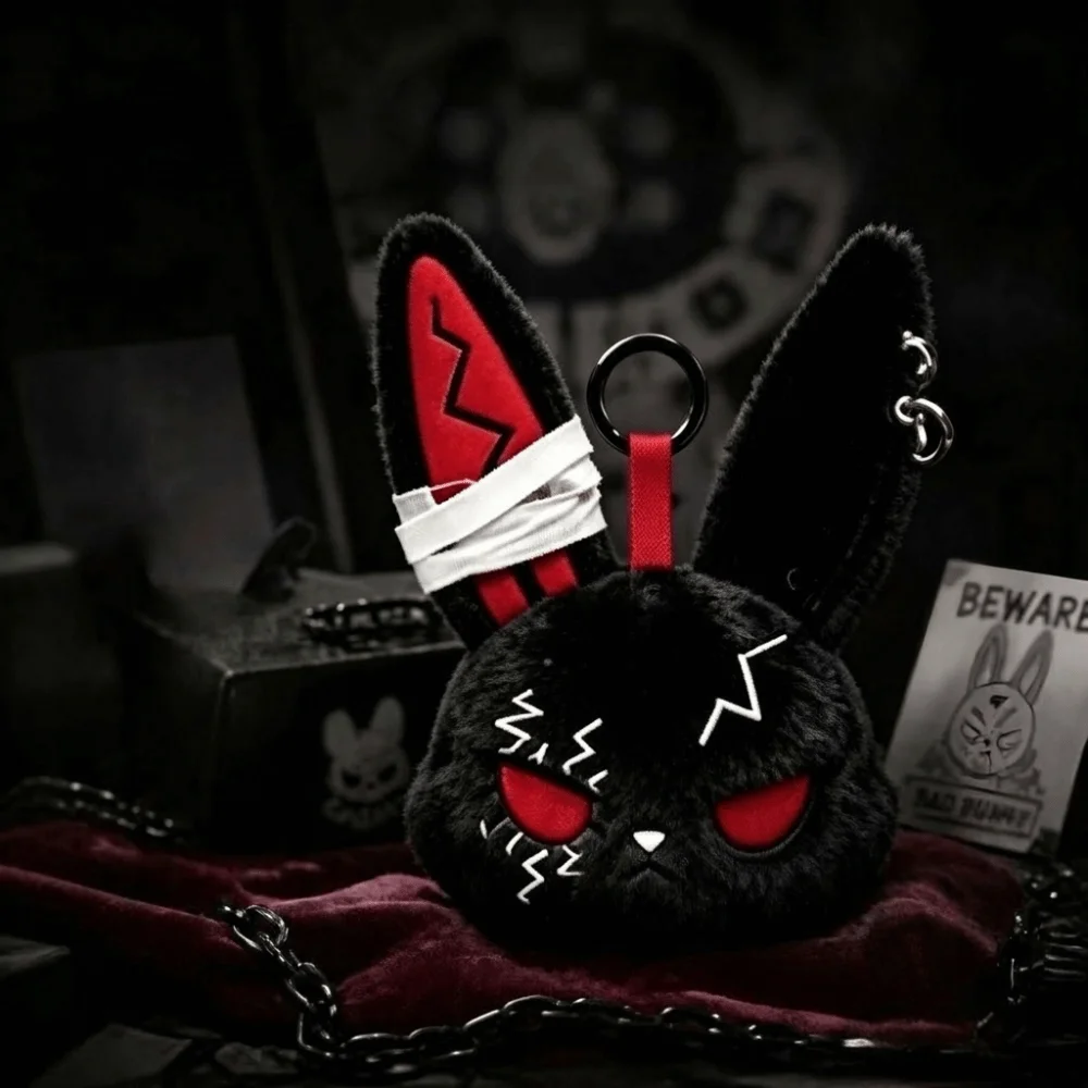 PP-Baumwoll-Hasen-Schlüsselanhänger, Creolen, Tier-Hasen-Schlüsselring, gruseliges Design, Gothic, süßer, pelziger Taschenanhänger – Detail 3