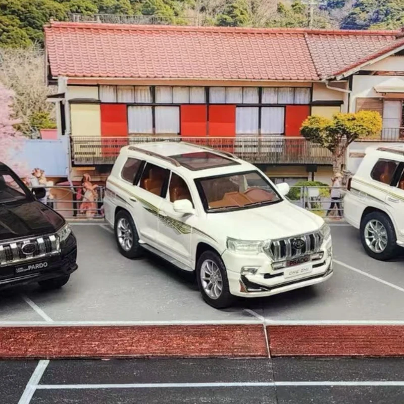 

1:24 High simitation TOYOTA LAND CRUISER PRADO Alloy Metal Car Model Toys With Pull Back For Kids Birthday Gifts Free Shipping