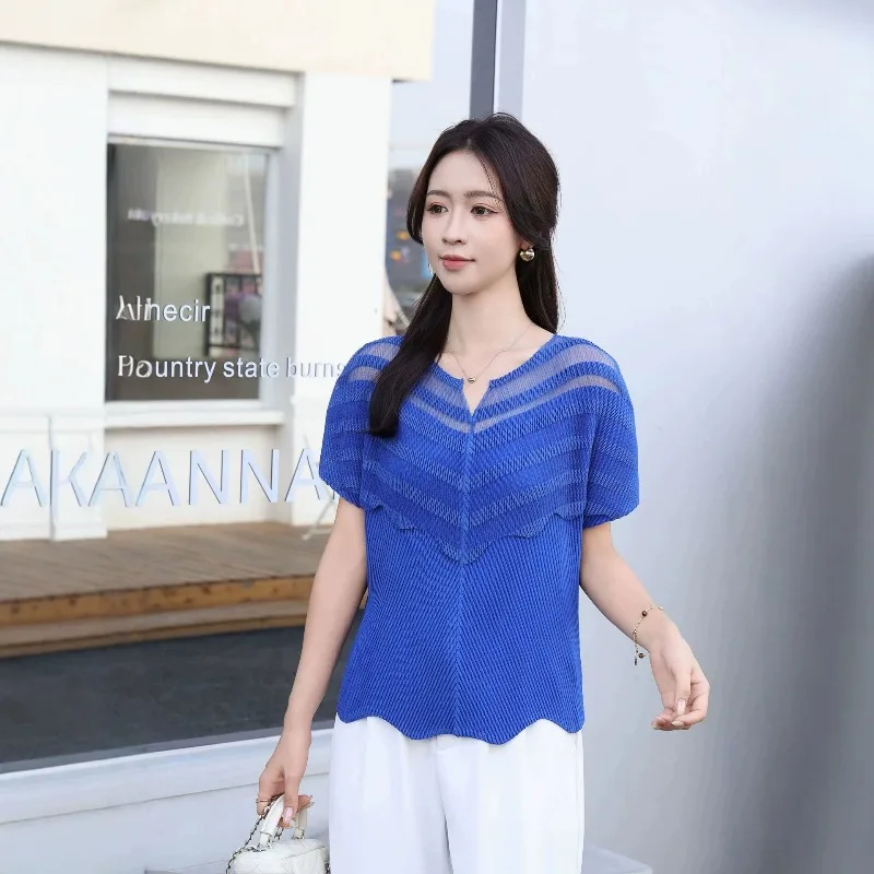 Miyake Pleated Mesh See-through Patchwork Pleated T-Shirt Loose Wave Hem Design Summer Elegant Versatile Short Sleeve Top Pleat