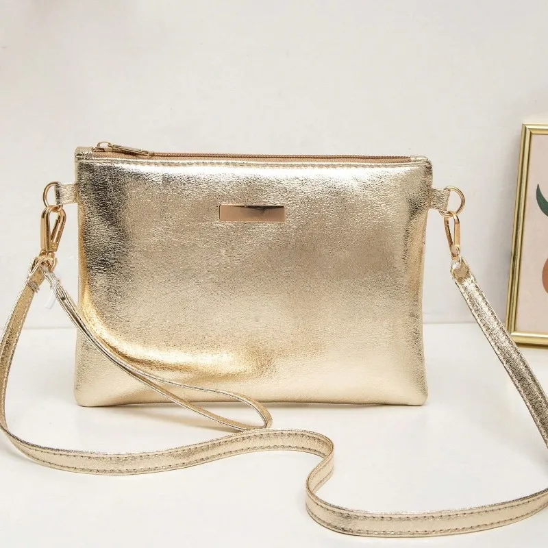 Fashion trend shoulder bag, retro niche very small square bag, exquisite fashion temperament messenger bag.