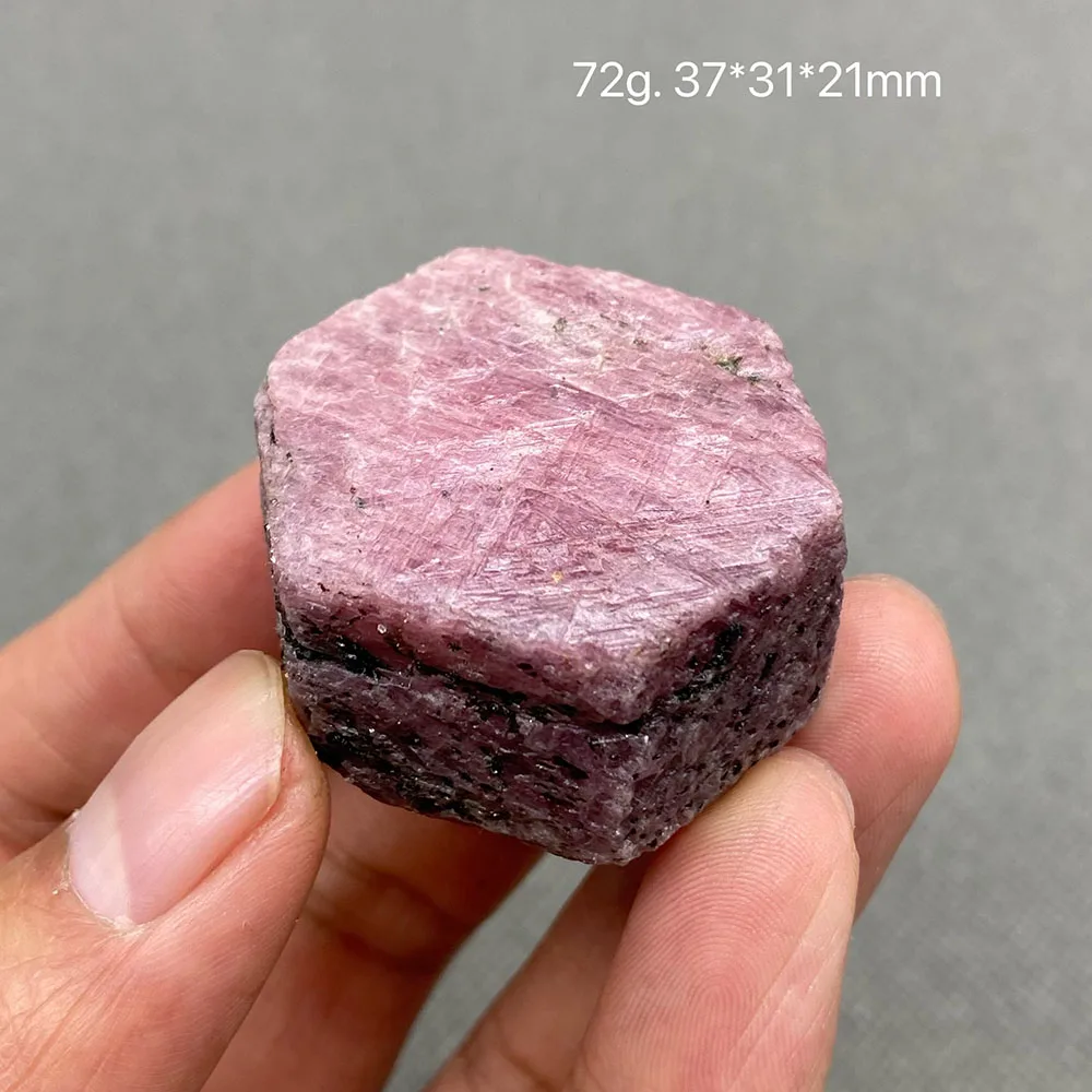 Best! 100% natural Myanmar Fluorescent Ruby rough mineral stones and crystals healing crystals quartz gemstones