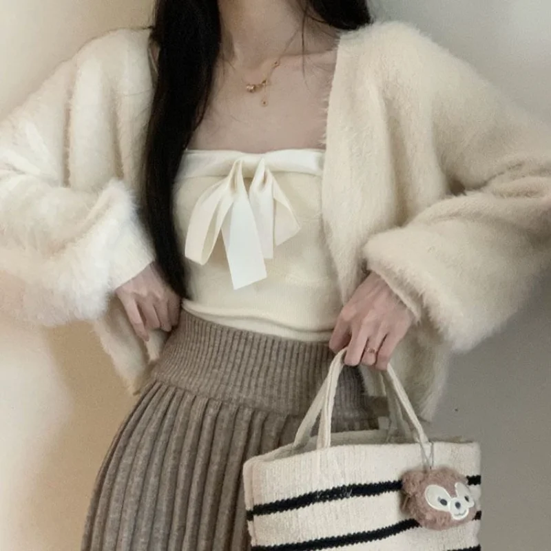 Soft Glutinous Knitted Cardigan Autumn Korean New Short Plush Long-sleeved Sweater Jacket for Women