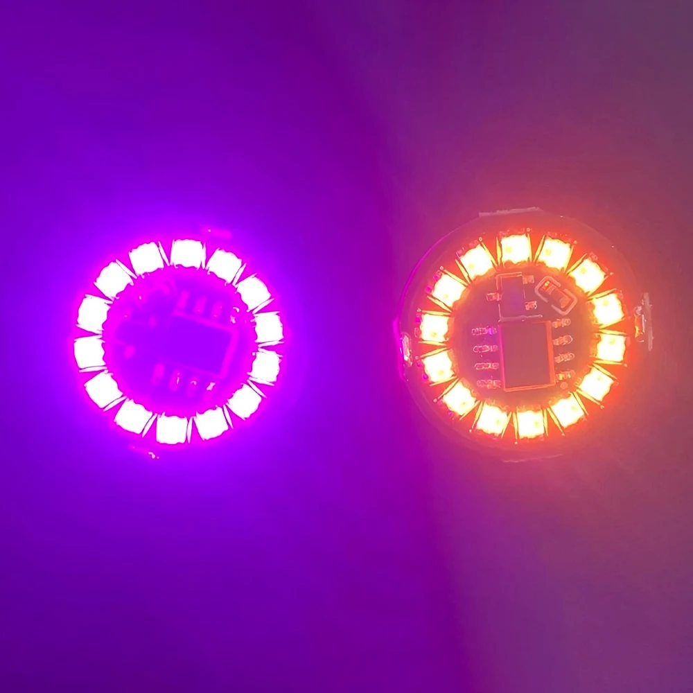 أضواء التحكم المغناطيسي LED اللاسلكية الملونة مع 4 أوضاع - أضواء التعريفي الدوارة للاستخدام الزخرفي