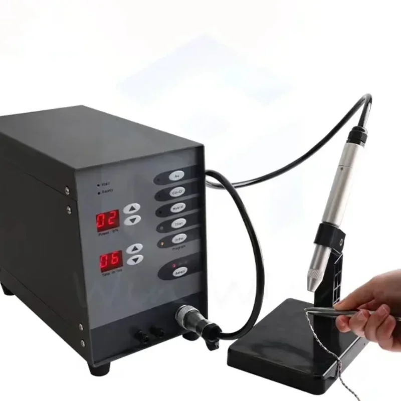 Automatic spot welding tool for led signage