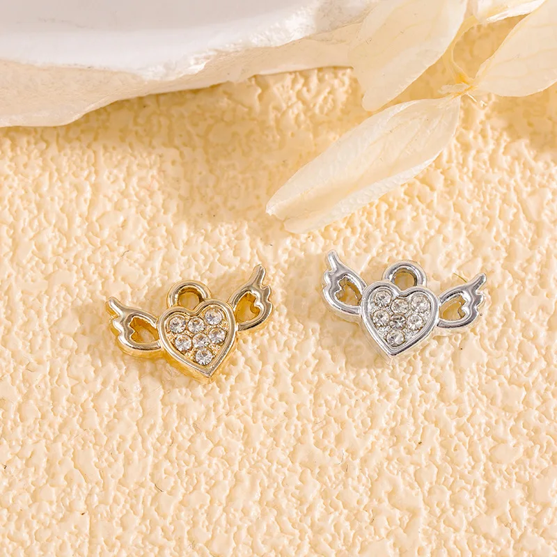 

10 шт., подвеска с крыльями ангела и бриллиантовым сердечком, ниша, аксессуары «сделай сам» для одежды, сумки, браслета, изготовления ювелирных изделий