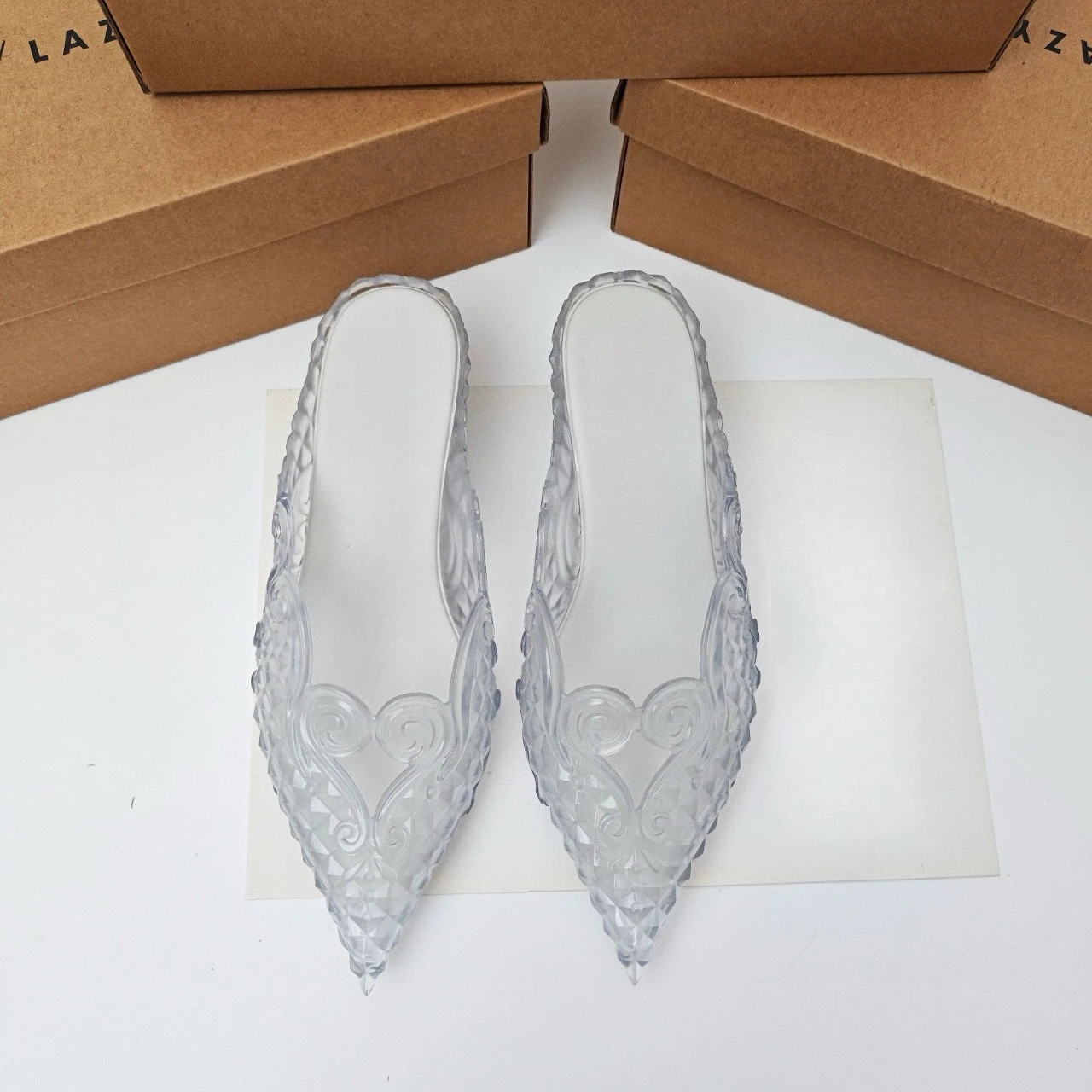 Scarpe da Donna con Tacco Bass - Court Heel Pointed recensione e prezzo
