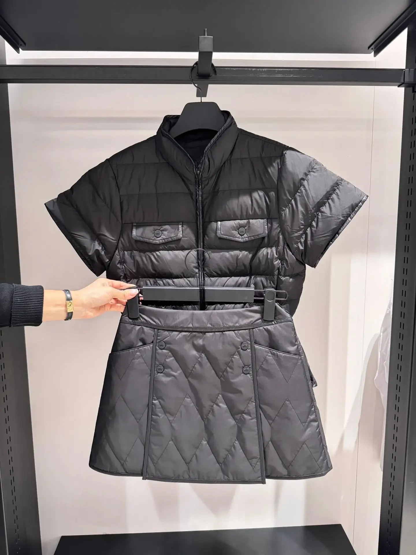 Women Golf Down Suit Autumn Winter Fashion Versatile Casual Sports Thickened Short Sleeve Down Jacket & Skirt Set