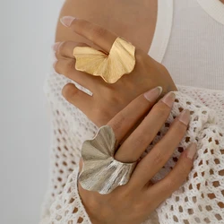 Lacteo Gothic Irregular Gold Color Chunky Thick Rings for Women Vintage Flower Shaped Opening Rings Daily Aesthetic Jewelry Gift