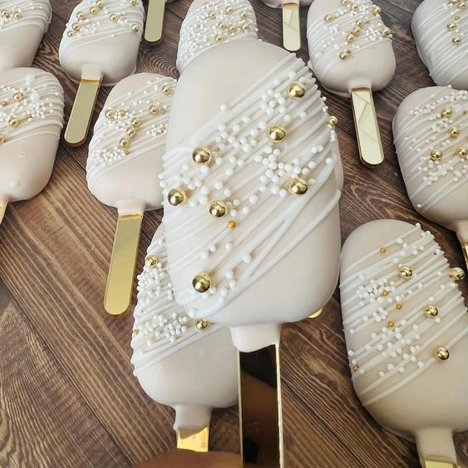 85g Goldene Metallische Kugeln Perlen Gemischte Größen für DIY-Basteleien Nagelkunst Kuchendekoration Harzfüllmaterialien – Detail 5
