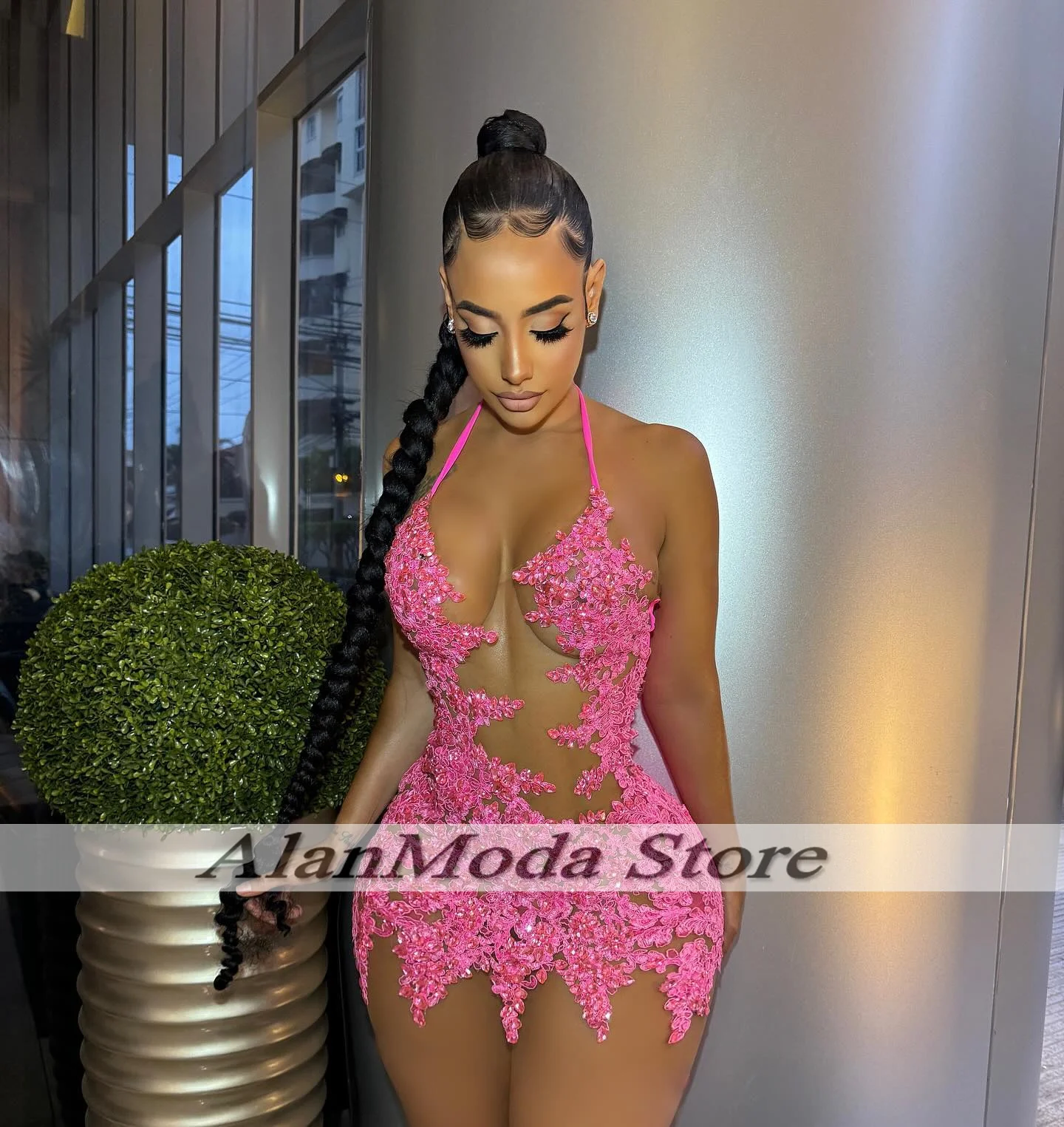 Sexy Hot Pink Cocktail Dresses For Women Lace Beading Halter Short Black Girls Prom Gowns Customized Mini Birthday Party Outfit