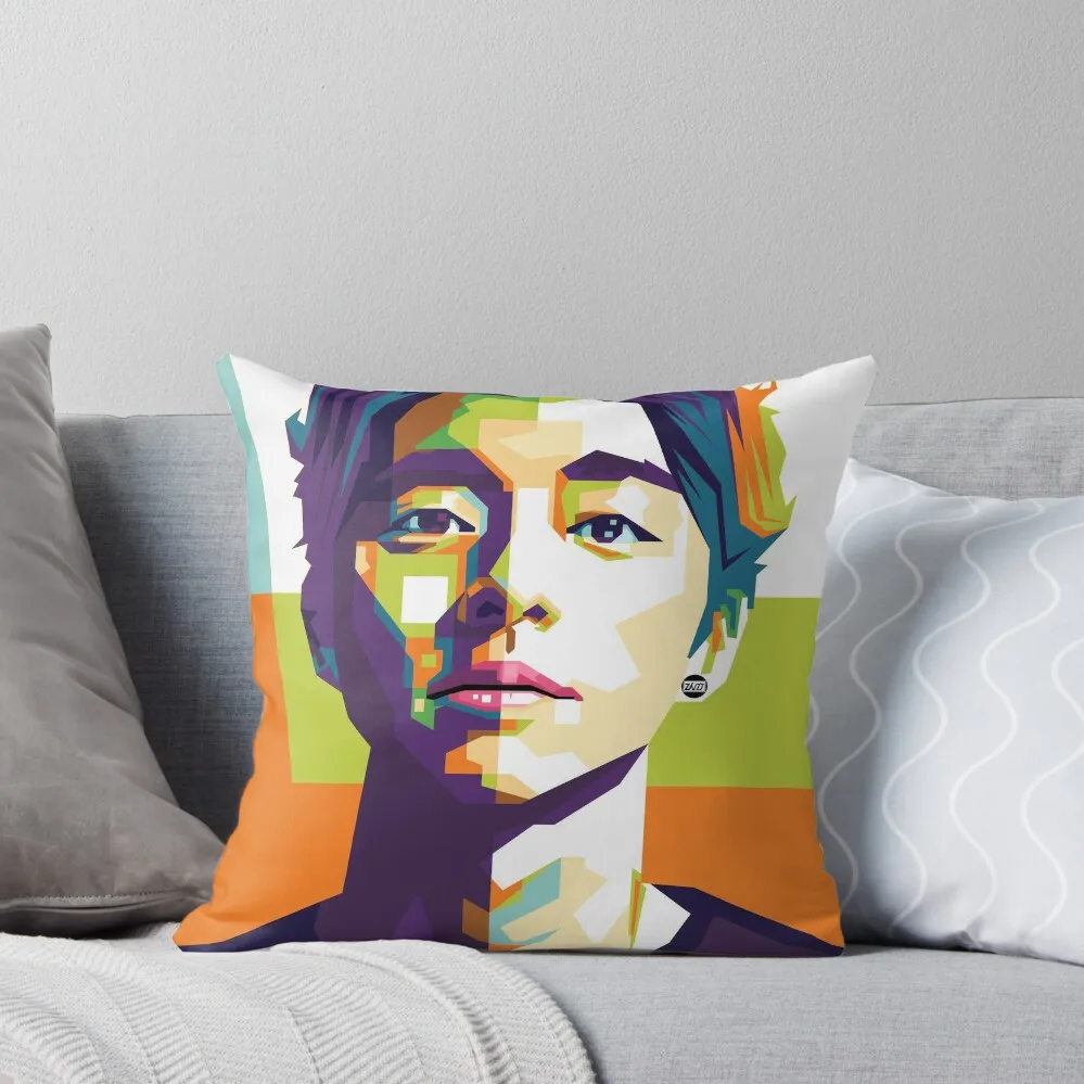 

Gong Yoo in Pop Art Design Throw Pillow autumn decoration Pillowcase Luxury Sofa Cushions Decorative pillowcase