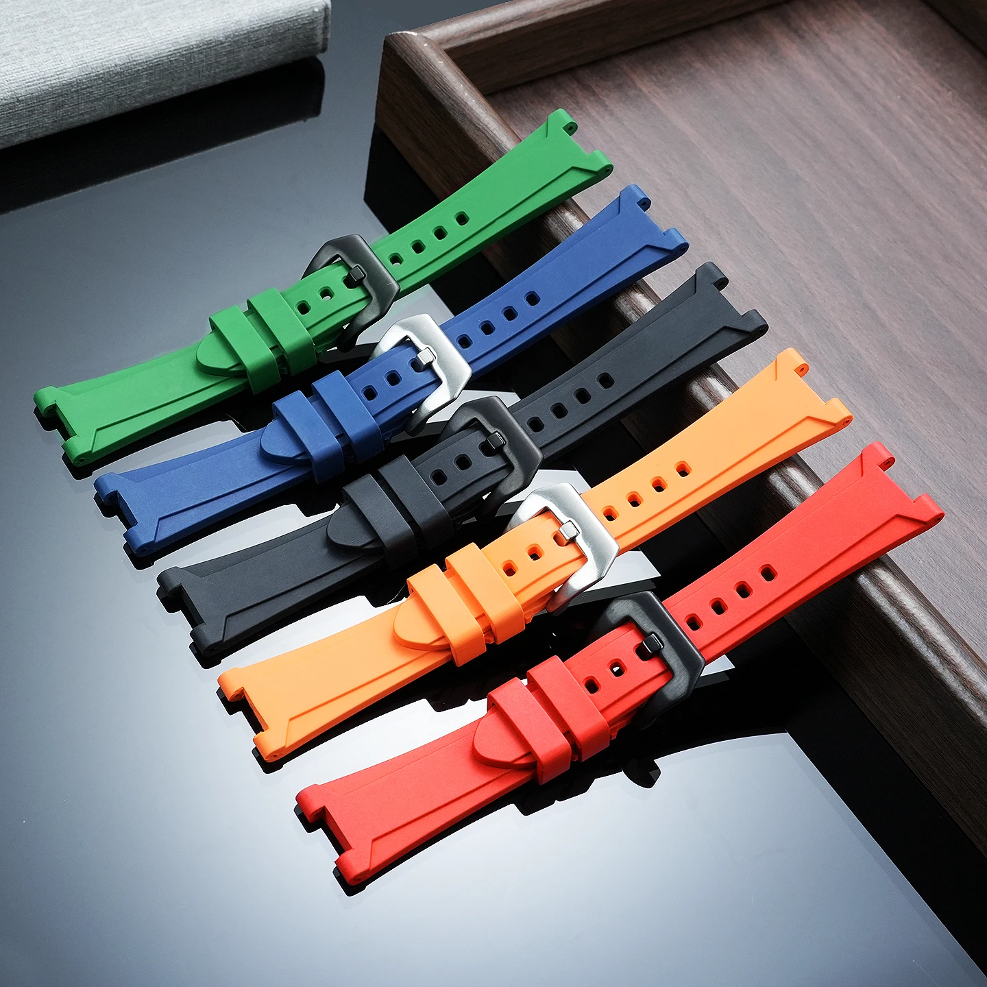 Waterproof and Sweat-Resistant FMK Notched Fluorocarbon Rubber Watch Strap, Notched Fit Style for Casio Edifice EFK-100
