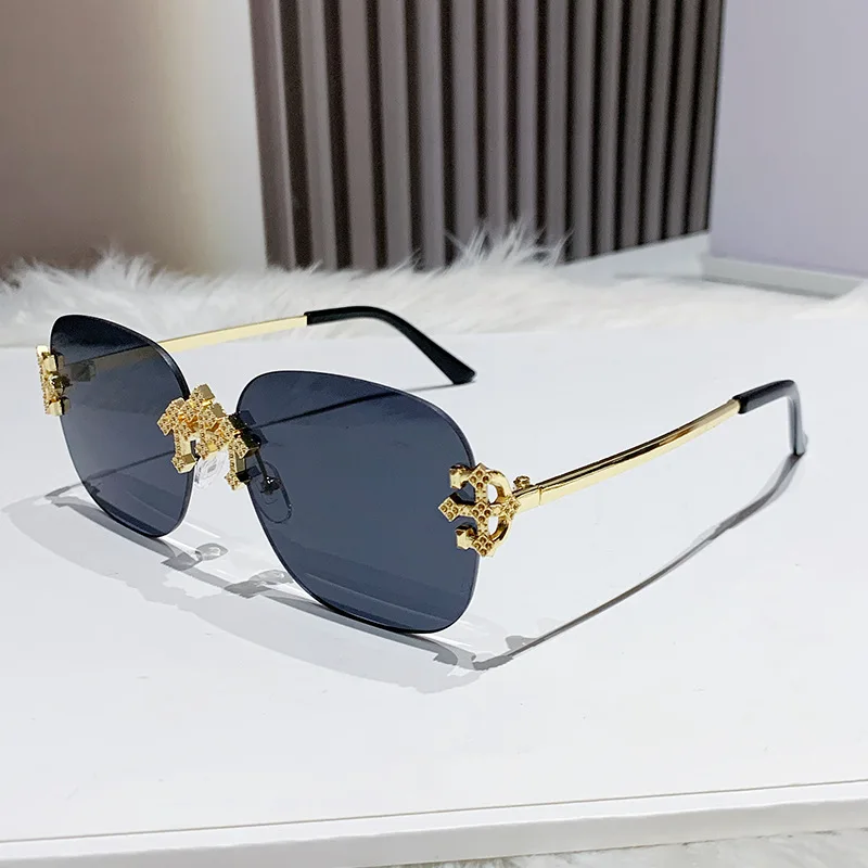 

2025 New Frameless Sunglasses Women Men High-end Fashion Sunscreen Ladies Square Sun Glasses Alloy Legs Gafas De Sol UV400