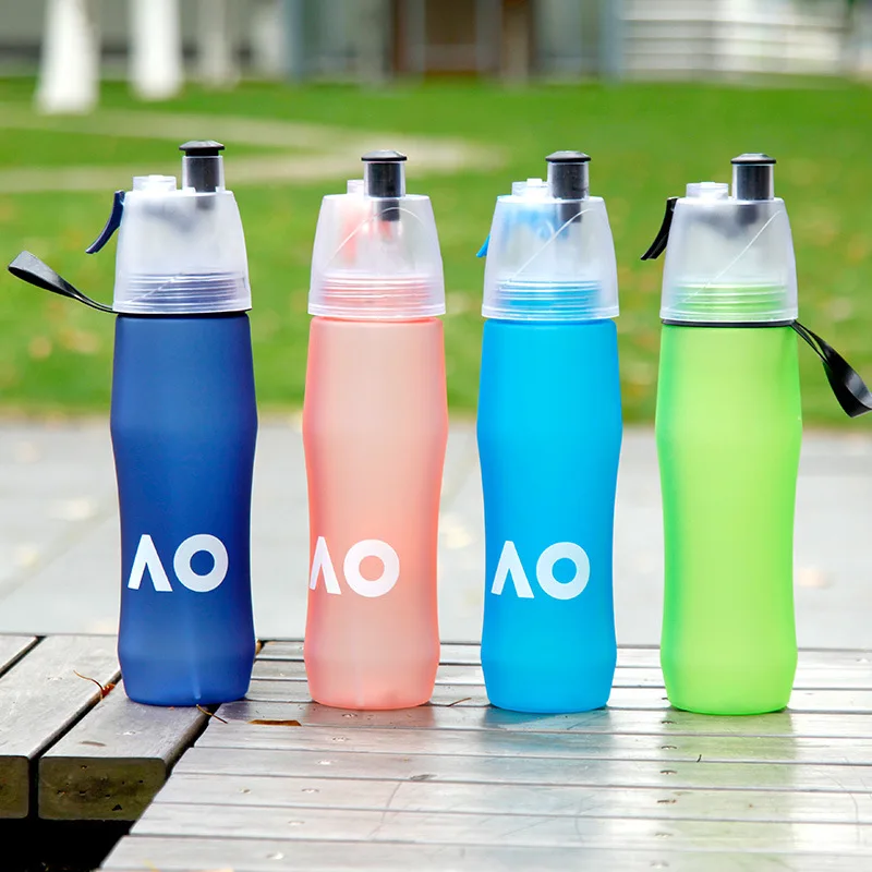 Spraying Sport Water Bottle Tritan Material BPA Free Travel Portable Summer Drinking Cup Protein Shaker Drinkware Hot Sales