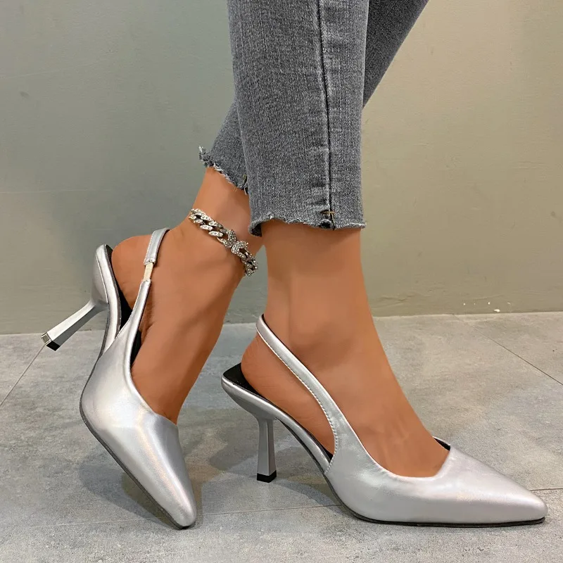 2024 Summer New Fashionable Pointed Solid Color Back Strap with Thin Heels for Outwear Women\'s Large Heels Single Shoes