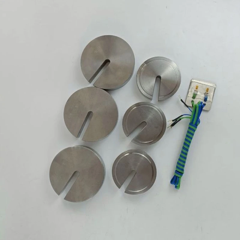 

Model of equal strength beam experimental device: B3417-2118A multi-point static strain testing experiment