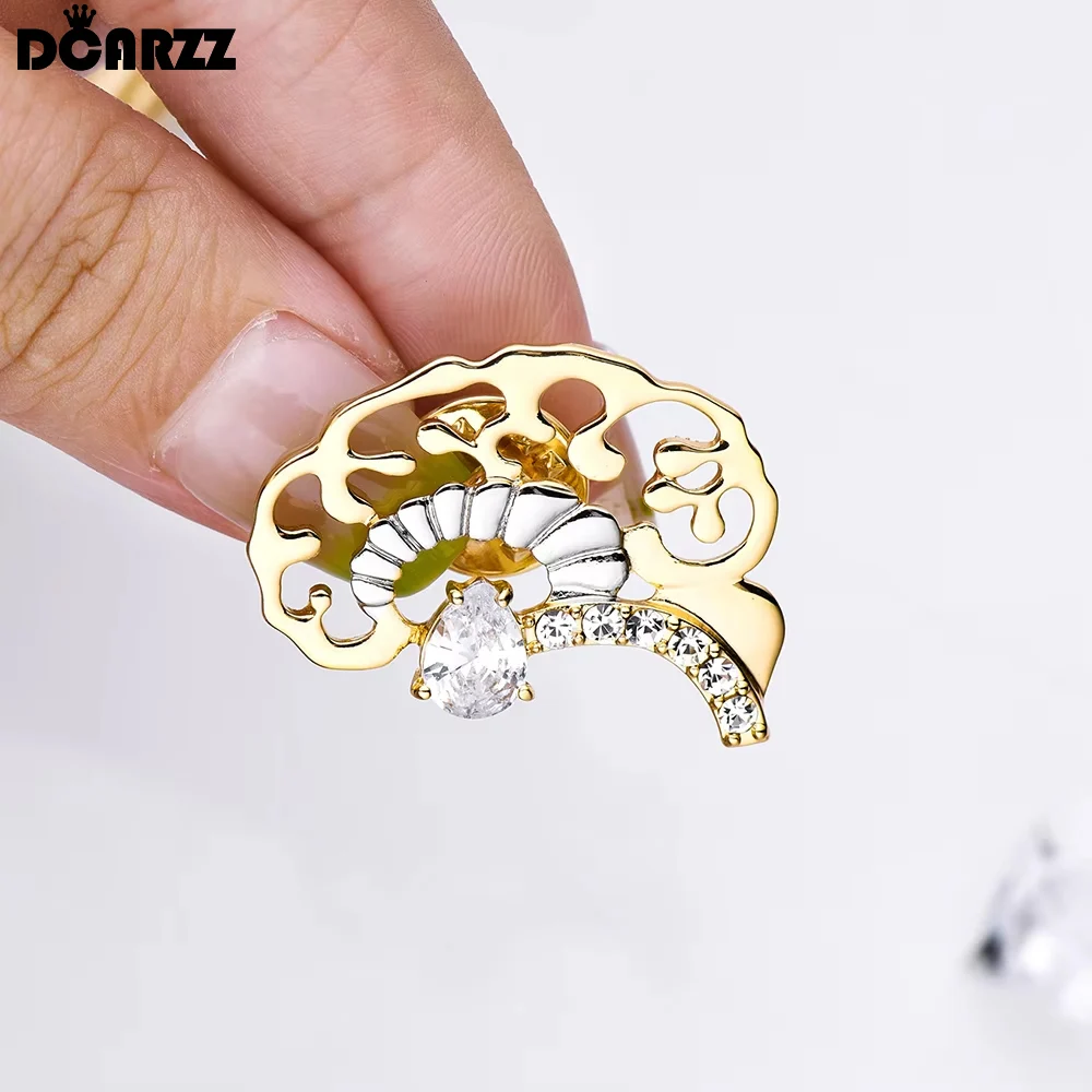 DCARZZ Hollow Brain Crystal Brooch Pin Medical Neurology Anatomy Lapel Bag Badge Jewelry for Doctor Nurse Gifts