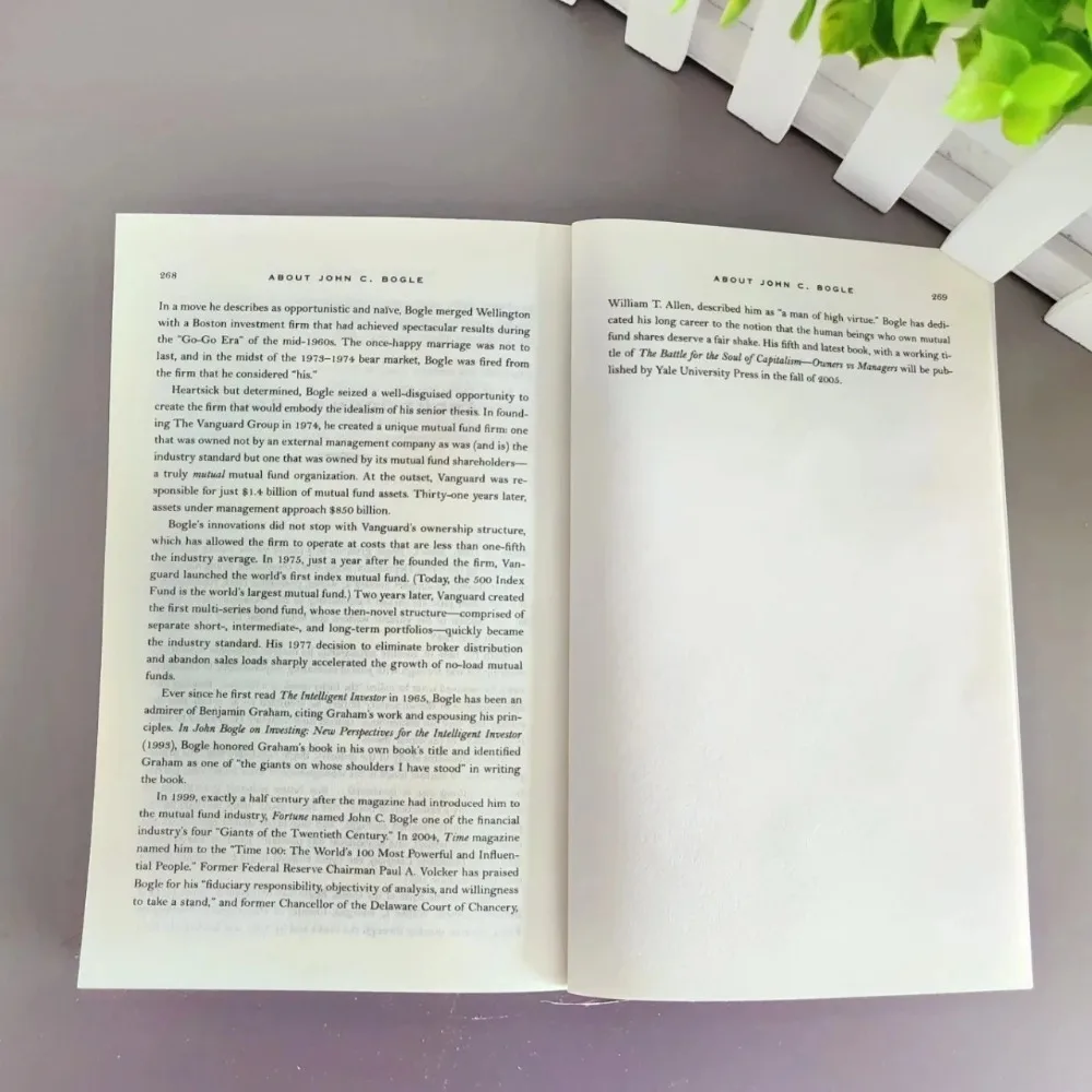 The Intelligent Investor The Definitive Book on Value Investing for Adult Financial Management Reading Book