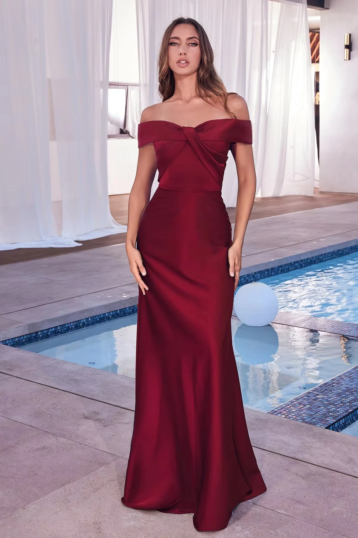 

Burgundy Off Shoulder Evening Dresses 2025 Satin Sweetheart Mermaid Floor Length Prom Dress Pleat Wedding Guest Dress Customized