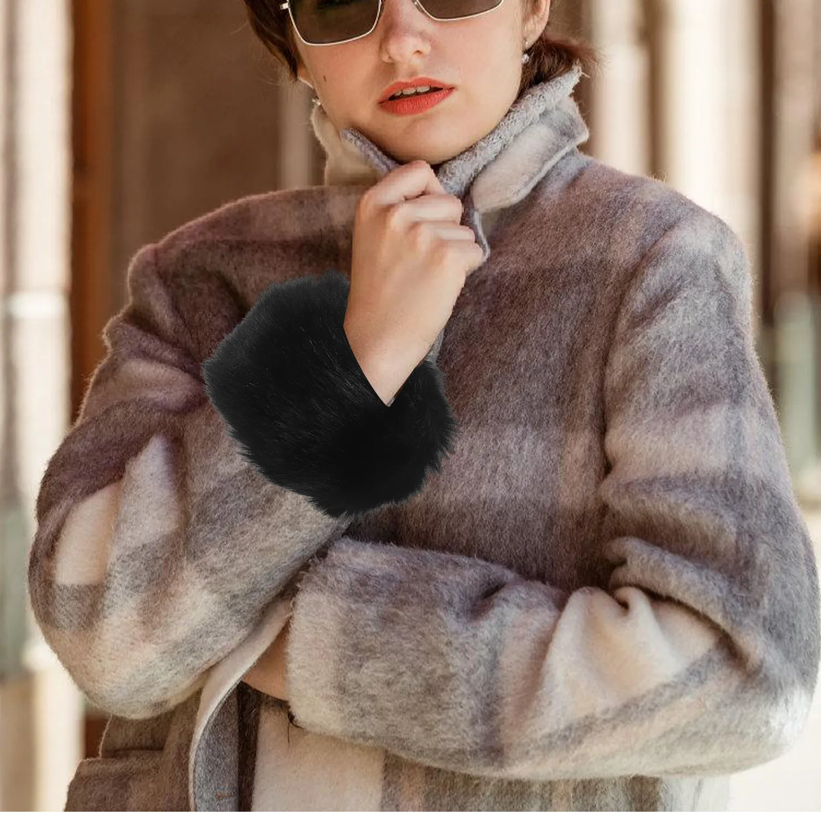 

1Pair Winter Warm Wrist Cuffs Soft Cozy Knit Design for Women Easy to Match Outfits Comfortable Fit All-Day Wear Wrist Warmers