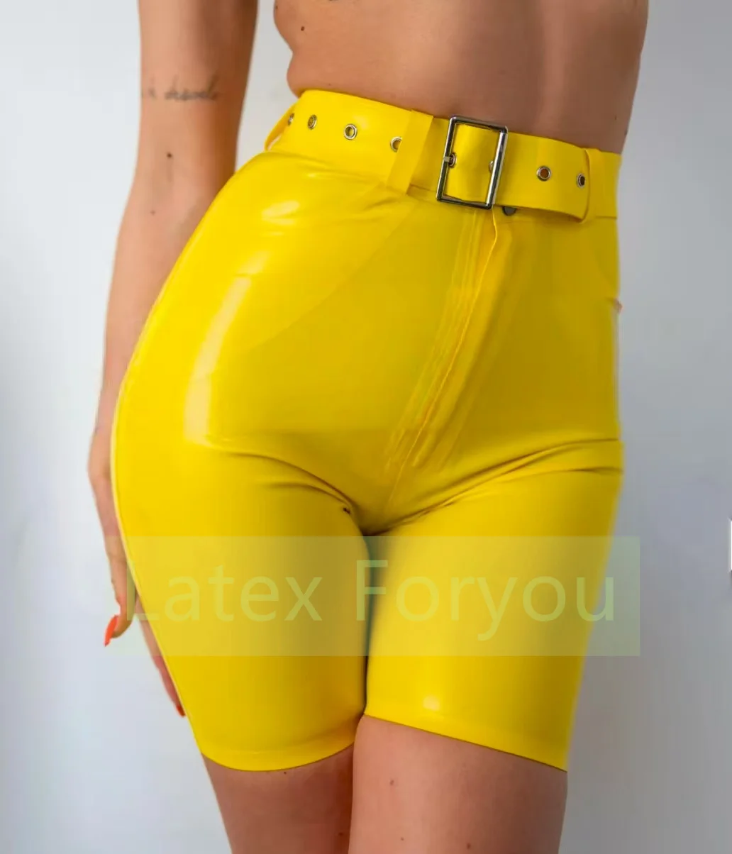 

Желтые женские короткие джинсы из натурального латекса с карманами Латексные длинные шорты с поясом Сексуальные фетиш-женские короткие брюки Клубная одежда