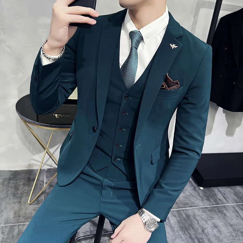 Men Tuxedos Slim Fit Butterfly Embroidery Business Party Prom Groom Wedding Suit Singer Dancer Costume Stage 3-Piece Shawl Lapel