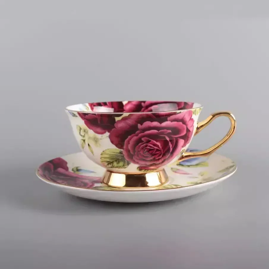 

European Floral Coffee Cup Saucer Small Fresh Ceramic Red Tea Cup Holiday Souvenir