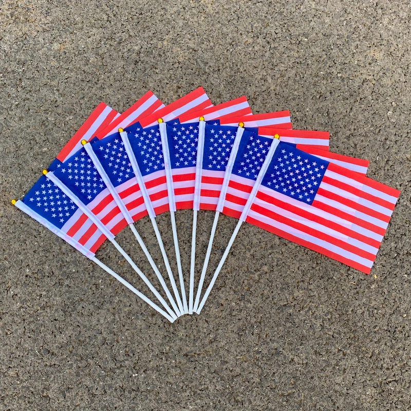 100Pcs 14*21Cm A plastic  Stick American Handing Flag Polyester Material Handflag American Style Banner Ensign