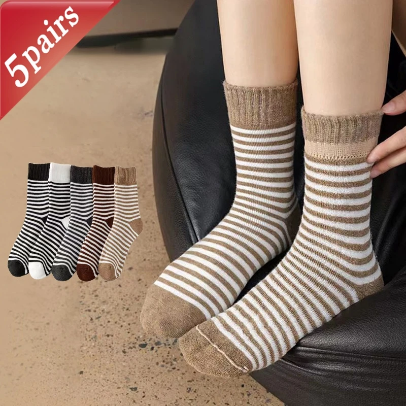 

Комплект из 5 пар женских носков в японскую полоску, простые модные универсальные носки средней длины, толстые бархатные теплые мягкие напольные носки для девочек