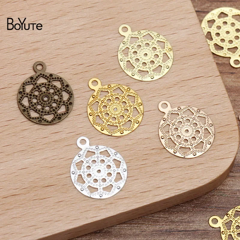 BoYuTe (200 Pieces/Lot) 13MM Metal Brass Filigree Plate Round Charms DIY Handmade Jewelry Materials