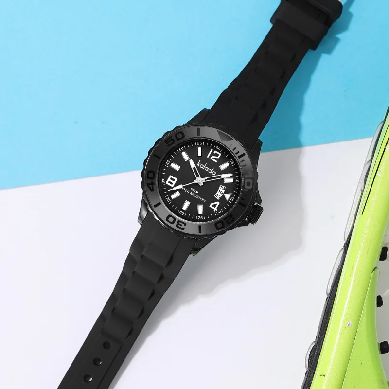 Orologio sportivo casual di nuova moda Orologio da polso digitale fluorescente notturno con personalità semplice Orologio da coppia al quarzo con calendario