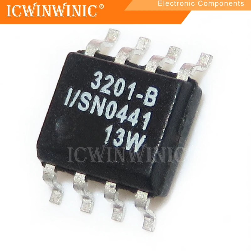 1piece MCP3201-B/SN MCP3201