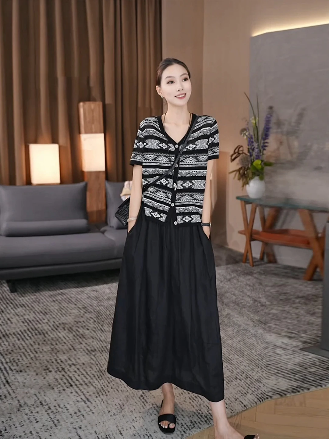 

Футболка Zozo Home с текстурой, черно-белая, с узором Cold Island Weave, креативная, для повседневной носки, свободного кроя, с коротким рукавом, V-образным вырезом, дышащая, летняя