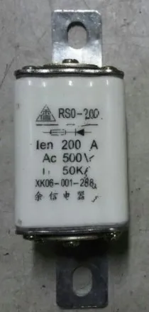 

Fuses: RS0-200 200A 500V / RS0-200 200A 250V / RS0-500/200 150A 500V / RS0-100 100A 500V / RS0-500/100 80A 500V aR