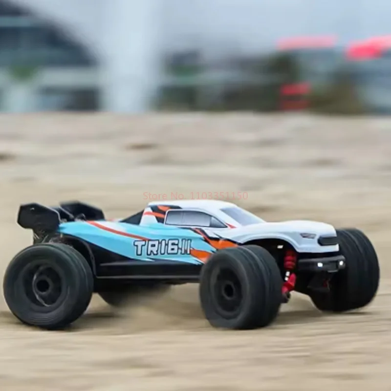 Caminhão RC 4WD PDracing TK16/TR16 1/16, 40KMH, Chassi Profissional, Amortecedores Independentes, Carro de Brinquedo com Carcaça de PVC Reforçada para Meninos