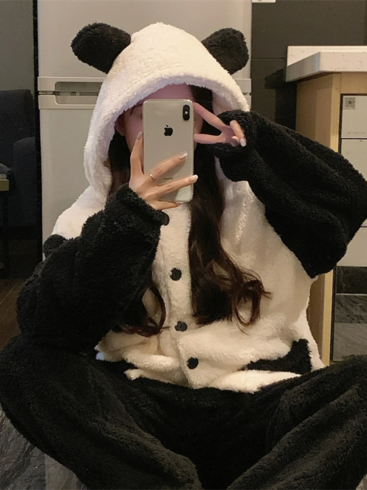 

Sweet Panda Coral Fleece Sleepwear Women's Winter Thickened Couples Flannel Home Clothes Set Long Sleeve Hat Design Casual Ho...